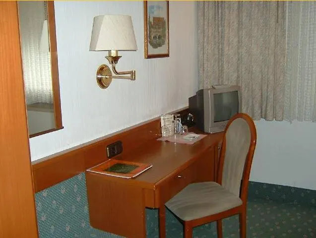 Hotel Luga Norimberk